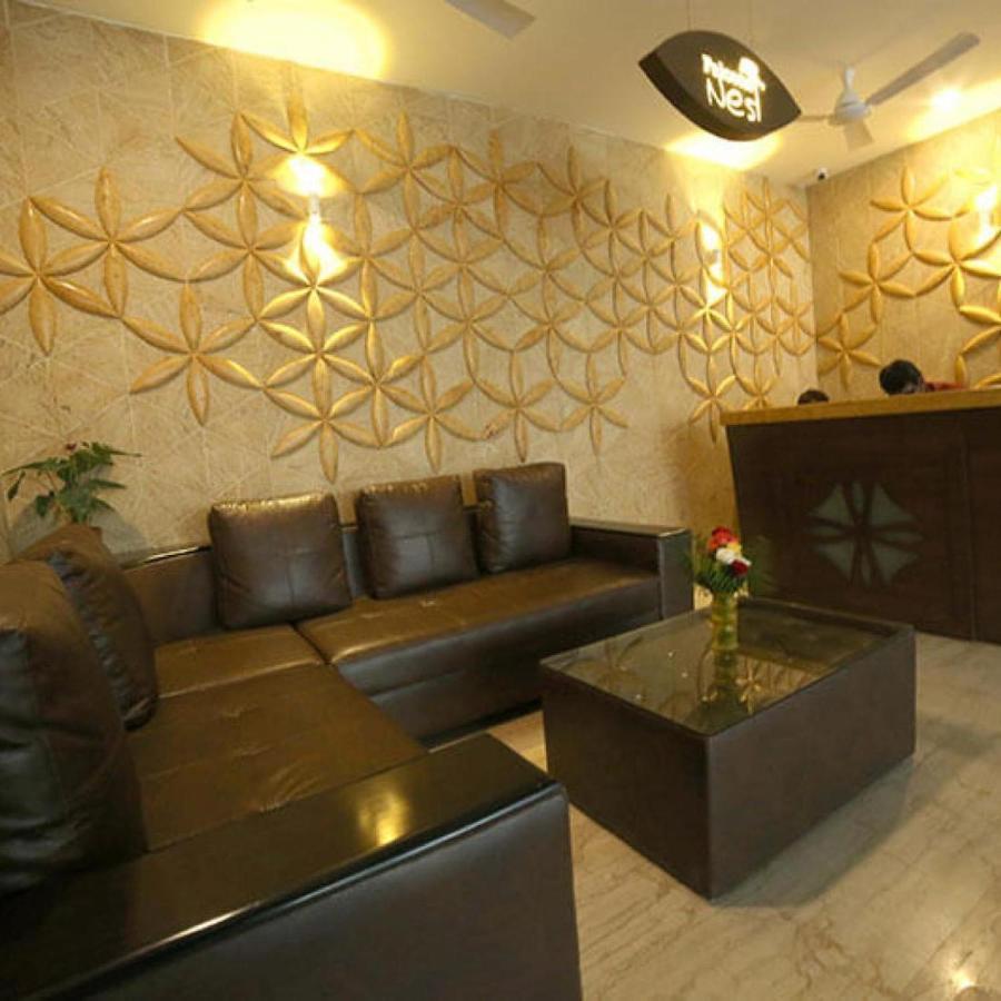 La Riviera Suites Madhapur Haïdarabad Extérieur photo